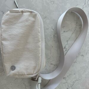 Light grey/beige lululemon belt bag! worn once! Great condition